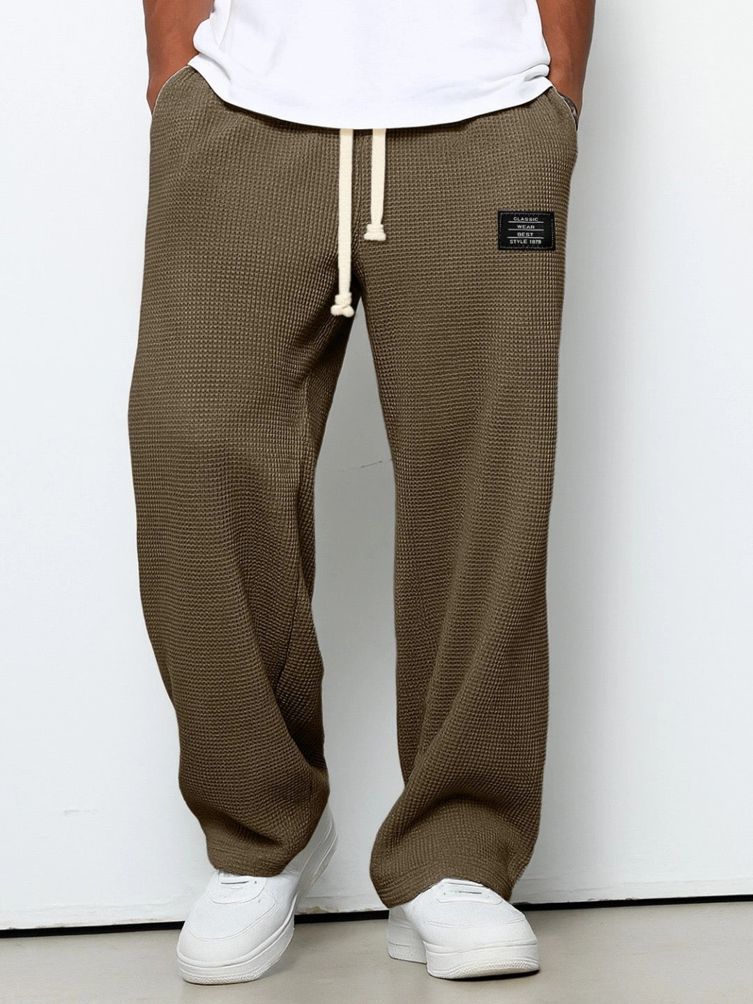 Pantalones anchos ajustables