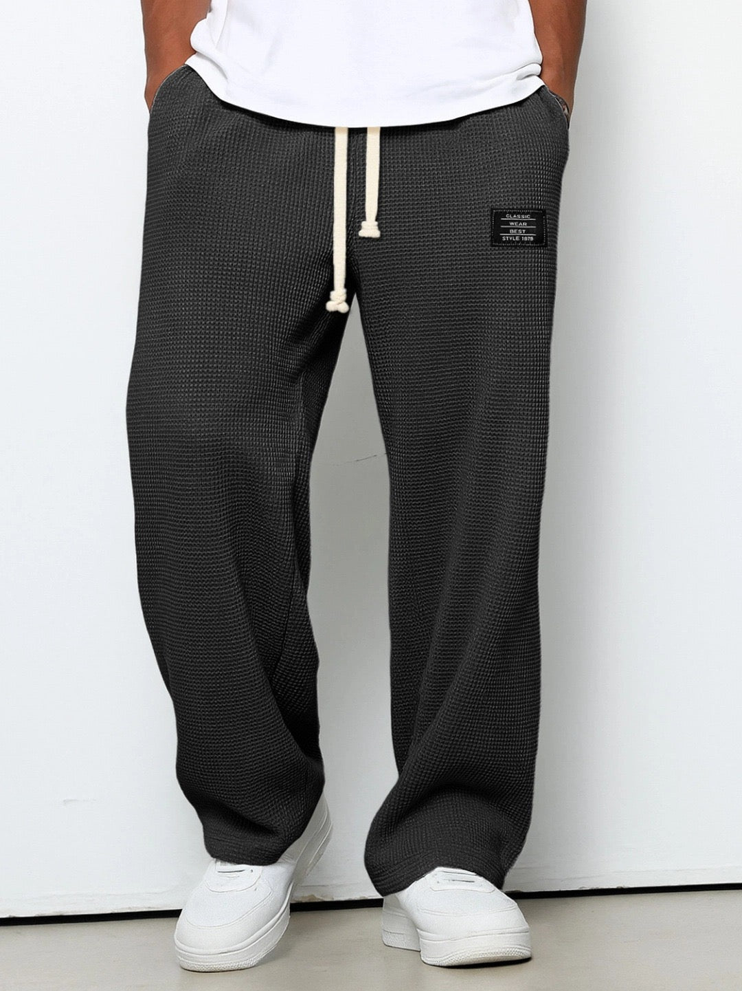 Pantalones anchos ajustables