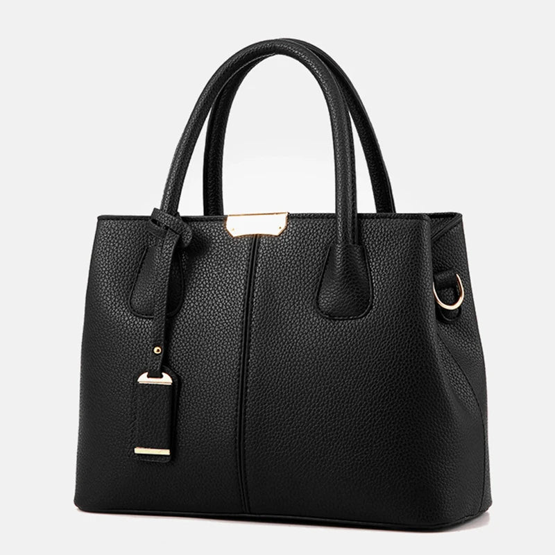 Bolso de acabado refinado