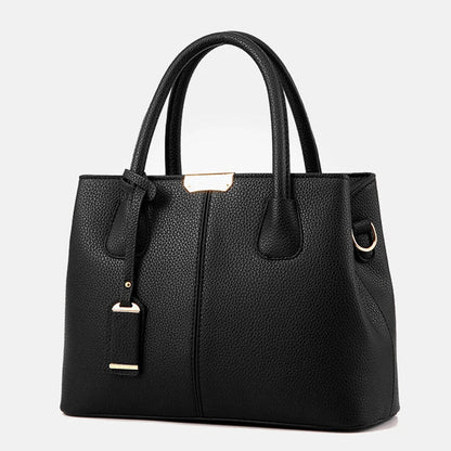 Bolso de acabado refinado